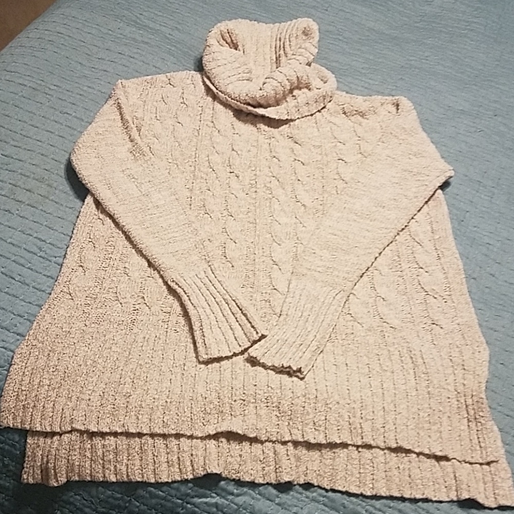 Mossimo sweater